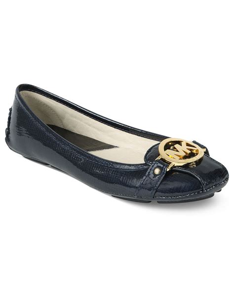 Amazon.com: Michael Kors Fulton Flat